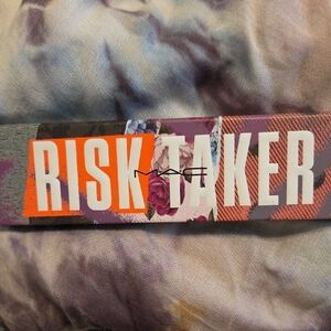 MAC Risk Taker Palette with Bold Hues